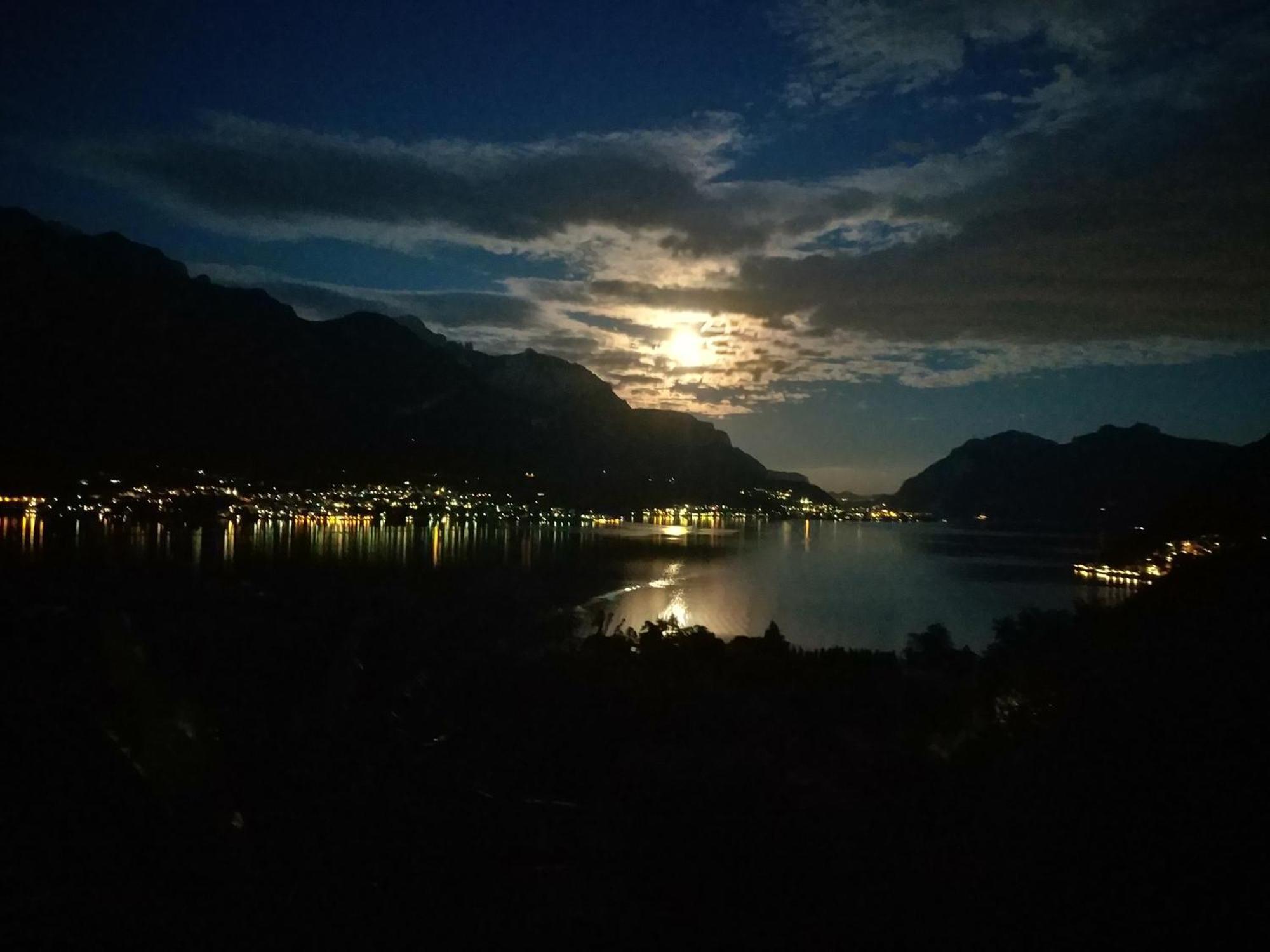 Apartment A Lago Private Beach And Parking Oliveto Lario Kamer foto
