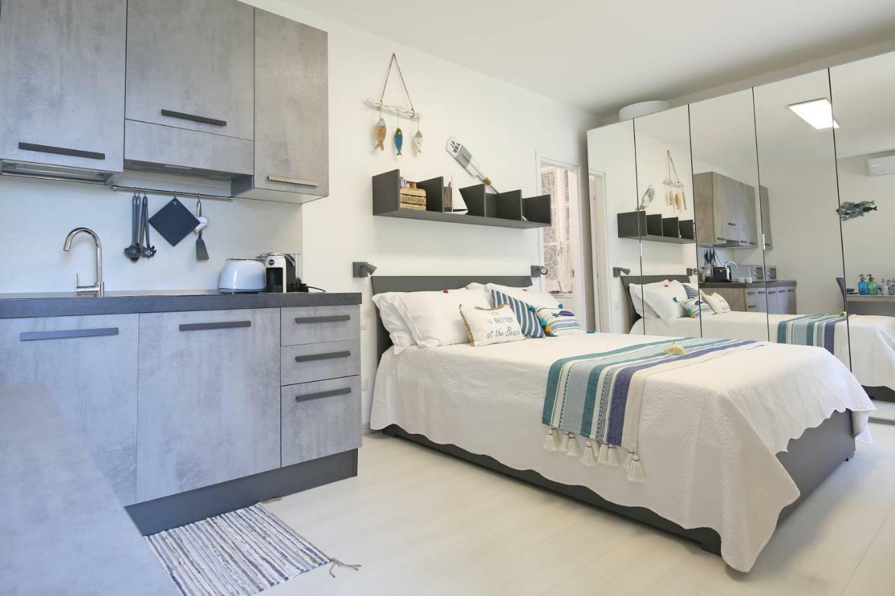 Apartment A Lago Private Beach And Parking Oliveto Lario Buitenkant foto