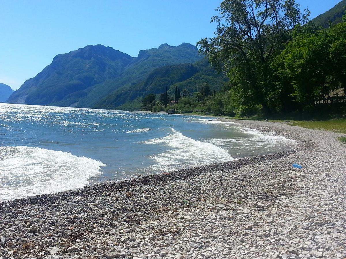 Apartment A Lago Private Beach And Parking Oliveto Lario Buitenkant foto